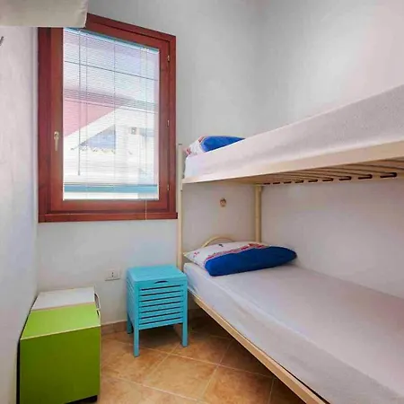 Comfortable 65 Sqm Near Beaches Apartment